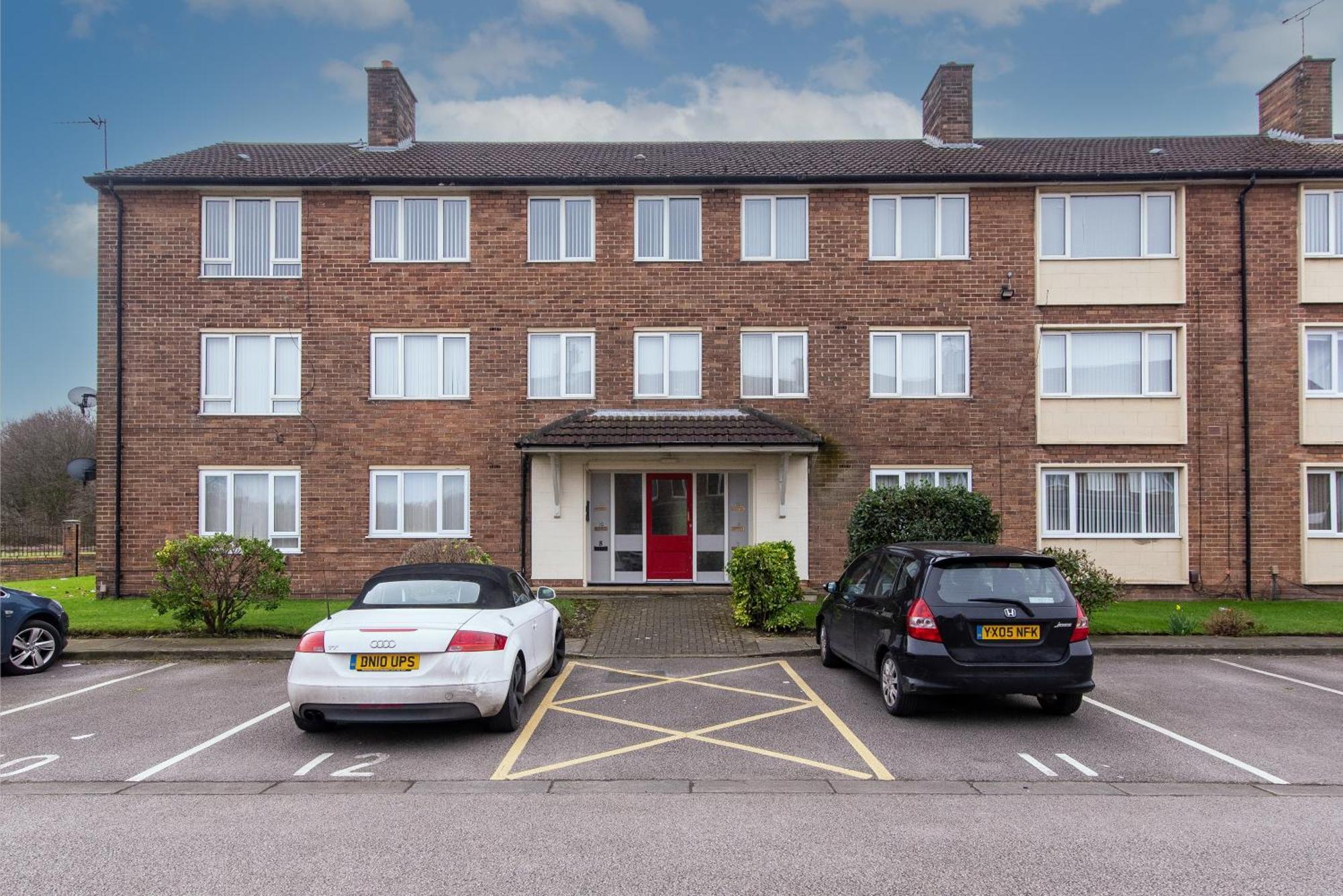 3 Bed Apartment - Perfect For Contractors Near Liverpool Airport Hale  المظهر الخارجي الصورة